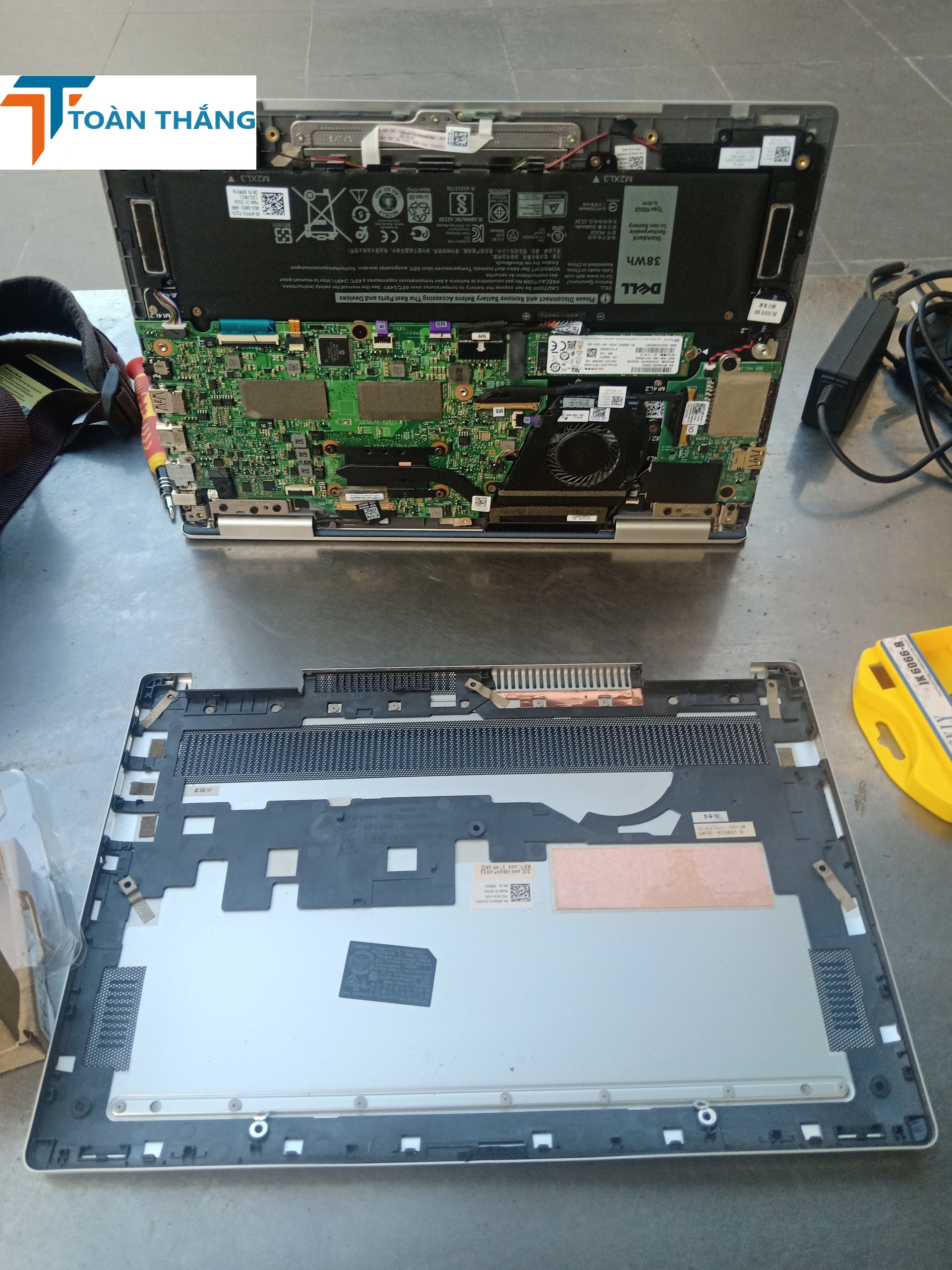 Dịch Vụ Thay Pin Laptop Tận Nơi Tại Nhà Quận 1 Nhanh Uy Tín